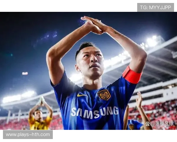 足球球队老将化身精神领袖，凝聚更强战斗力