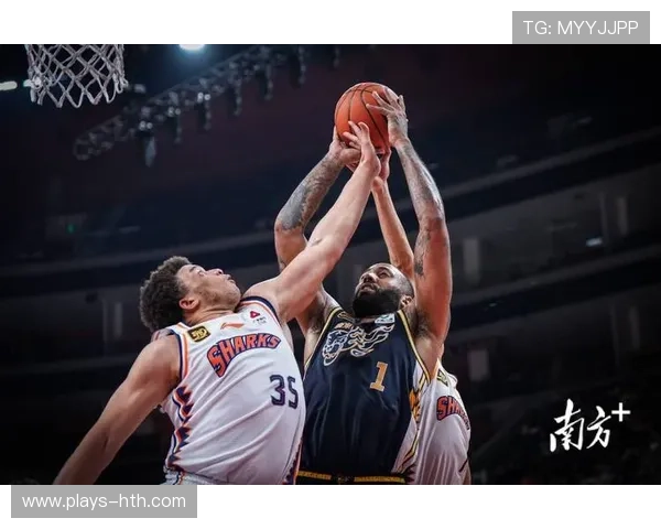 上海久事外线爆发，特林布尔三分连续命中