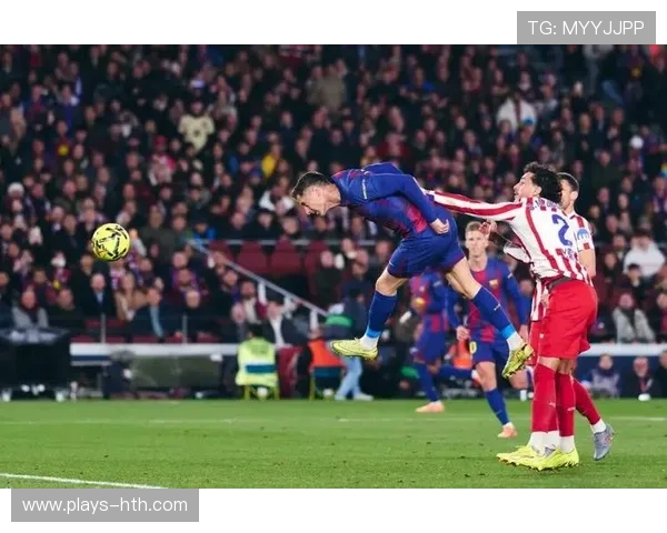 巴萨佩德里突入禁区挑射建功