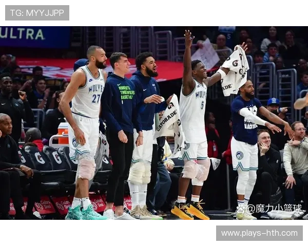 湖人反超火箭，凯尔特人惊艳跃升，快船依旧深陷困境